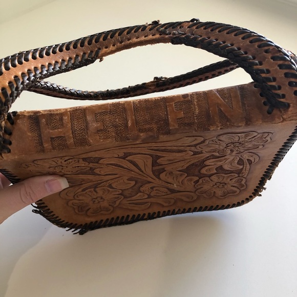 Hand tooled carved leather purse. Top handle. - Picture 4 of 4